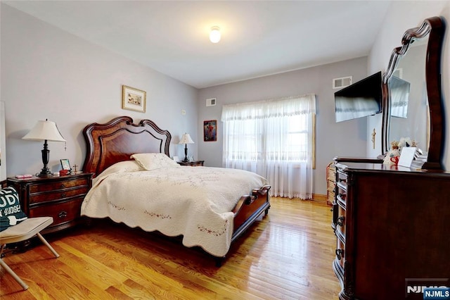 543 Page Ave, Lyndhurst, NJ 07071 - bedroom with light wood-style floors