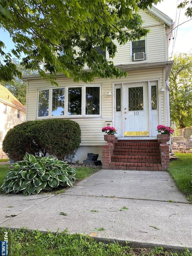 view of front of home featuring entry steps