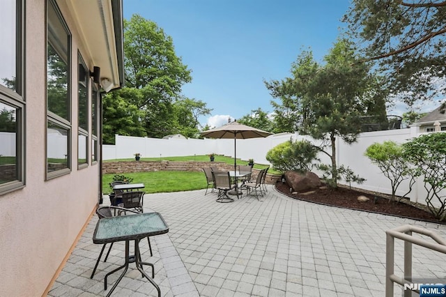 435 Cypress Ct, New Milford, NJ 07646 - view of patio with outdoor dining area