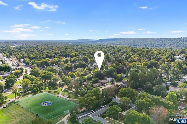 202 Elmwynd Dr, Orange, NJ 07050 - drone / aerial view of a heavily wooded area