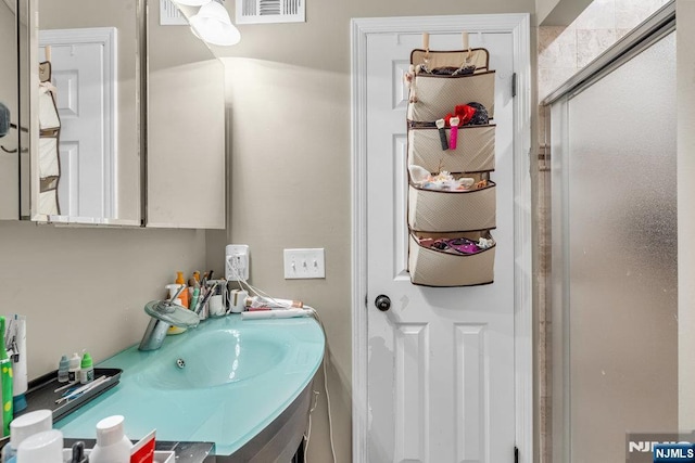 548 Windsor Dr Unit 548, Palisades Park, NJ 07650 - bathroom featuring vanity