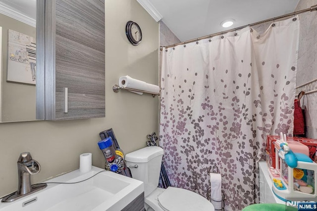 548 Windsor Dr Unit 548, Palisades Park, NJ 07650 - full bathroom featuring a sink, ornamental molding, toilet, and a shower with shower curtain