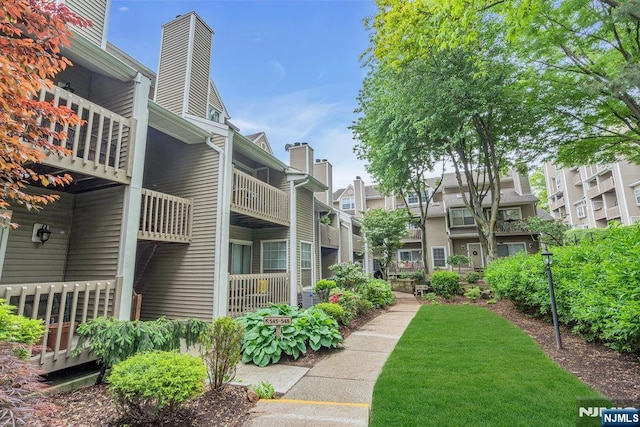 548 Windsor Dr Unit 548, Palisades Park, NJ 07650 - view of property's community with a residential view