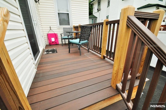79 Arthur St, Ridgefield Park, NJ 07660 - view of wooden terrace