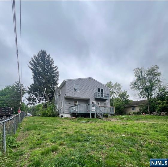 247 Ramapo Valley Rd, Oakland, NJ 07436 - back of property featuring a deck