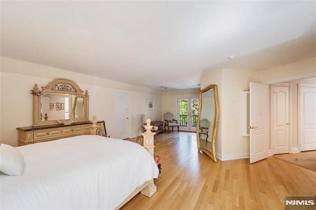 14 Stewart Ct, Old Tappan, NJ 07675 - bedroom with light wood-style flooring and baseboards