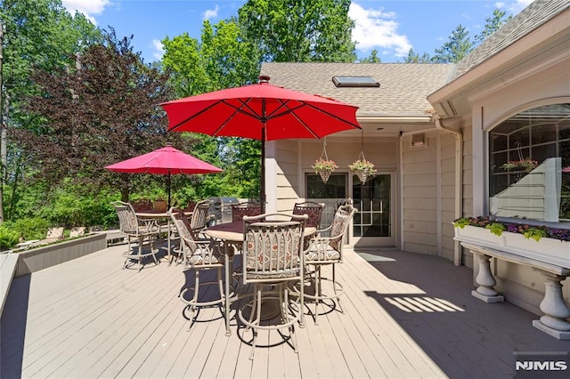 14 Stewart Ct, Old Tappan, NJ 07675 - wooden deck with outdoor dining space