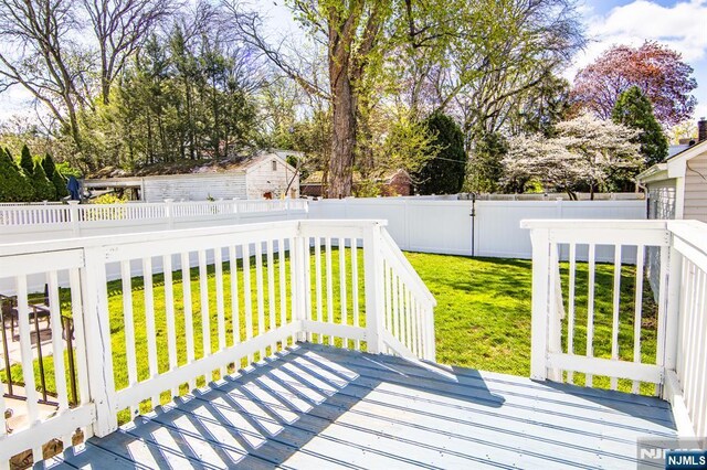 238 Milford Ave, New Milford, NJ 07646 - view of wooden terrace