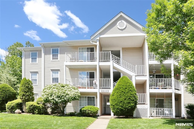 398 Poets Way Unit 398, Mahwah, NJ 07430 - view of building exterior