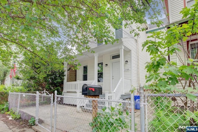 1709 48th St, North Bergen, NJ 07047