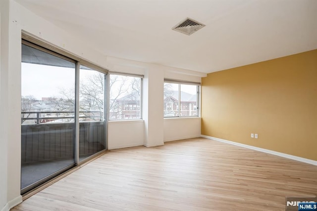 364 Palisade Ave Unit 4C, Cliffside Park, NJ 07010 - view of unfurnished sunroom