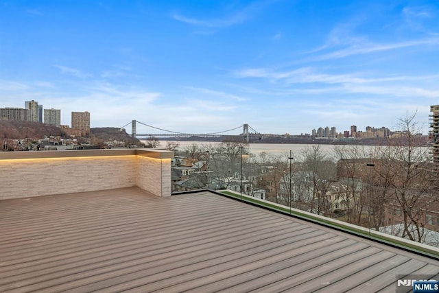 582A Undercliff Ave, Edgewater, NJ 07020