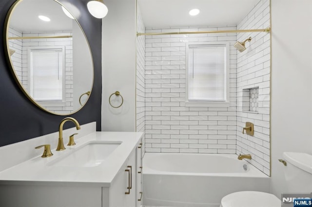 8 Oak St, Netcong Borough, NJ 07857 - full bathroom featuring toilet, shower / washtub combination, and vanity
