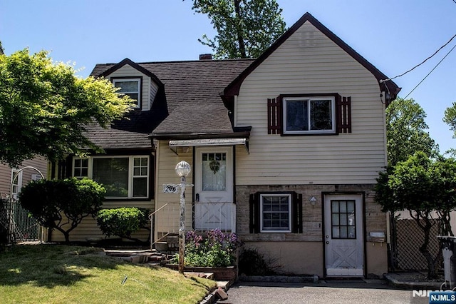 276 Galvan Pl, Bergenfield, NJ 07621 - view of front of house featuring a shingled roof