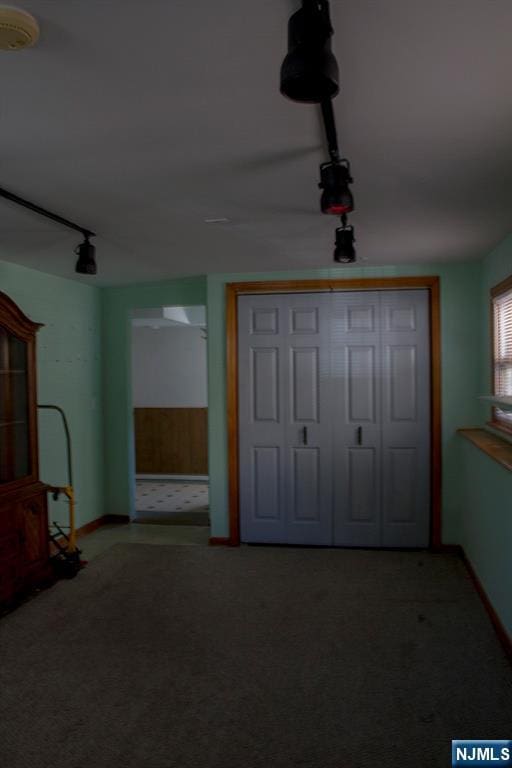 276 Galvan Pl, Bergenfield, NJ 07621 - garage featuring baseboards