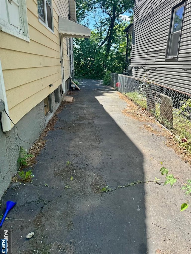 1632 Willever St, Plainfield, NJ 07063 - view of side of property