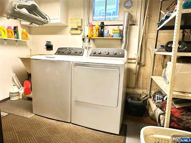 84 Haring St, Bergenfield, NJ 07621 - washroom featuring independent washer and dryer