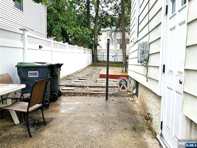 84 Haring St, Bergenfield, NJ 07621 - view of patio