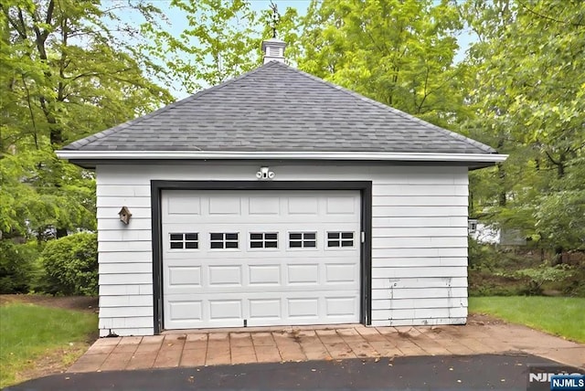 246 Park Ave, Allendale, NJ 07401 - view of detached garage