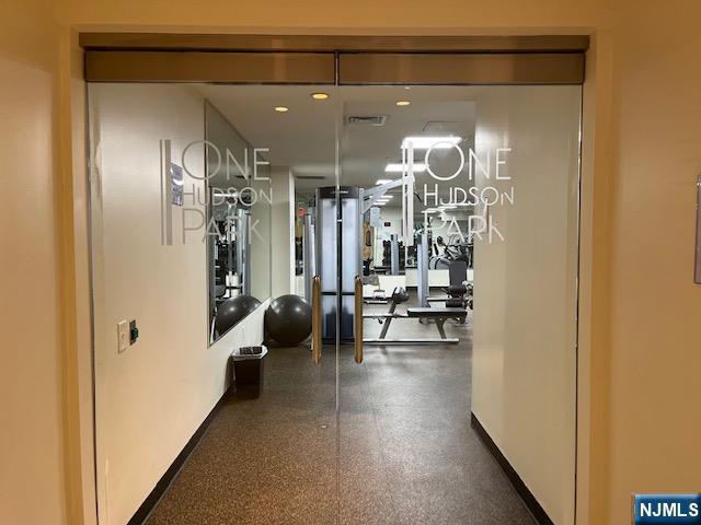 615 Hudson Park, Edgewater, NJ 07020 - view of workout area