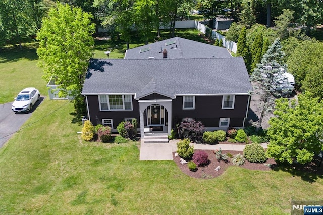 544 Jackson Ave, Twp Of Washington, NJ 07676 - view of front facade with a shingled roof and a front yard