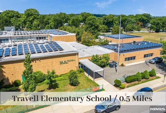 640 E Glen Ave, Ridgewood, NJ 07450 - drone / aerial view