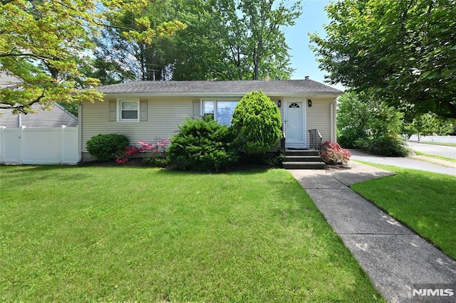 513 Ridgewood Rd, Twp Of Washington, NJ 07676 - view of front of home