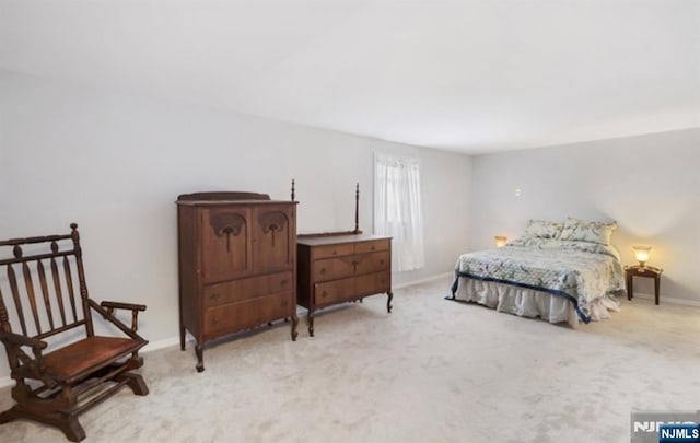 202 Linden Ave, Verona, NJ 07044 - carpeted bedroom featuring baseboards