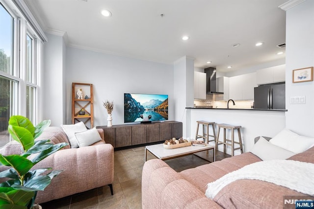 41 Lydia Dr Unit 41, West New York, NJ 07093 - living room featuring ornamental molding and recessed lighting