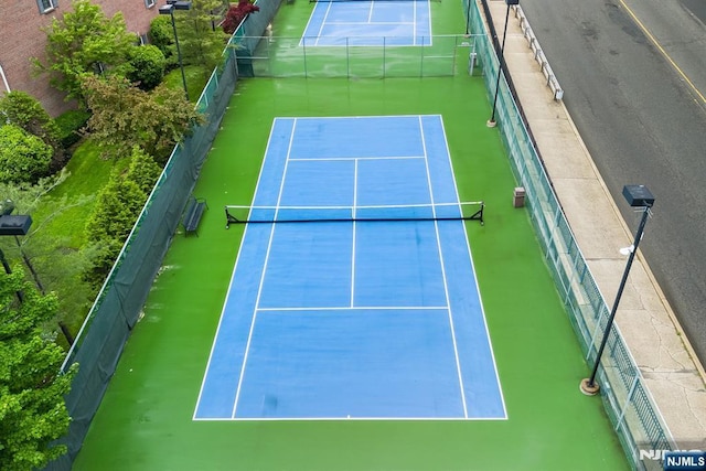 41 Lydia Dr Unit 41, West New York, NJ 07093 - view of tennis court