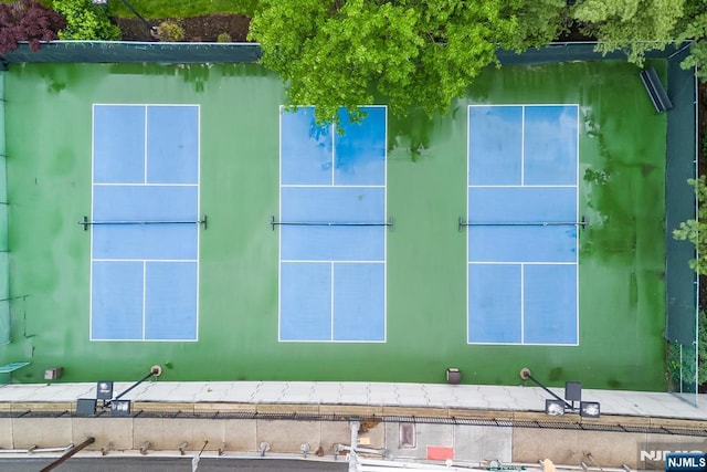 41 Lydia Dr Unit 41, West New York, NJ 07093 - drone / aerial view