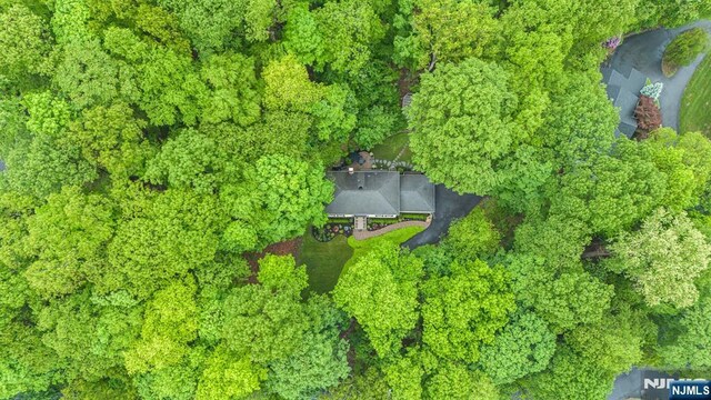 32 Lord William Penn Dr, Morris Township, NJ 07960