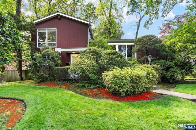 430 Jones Rd, Englewood, NJ 07631 - view of property exterior