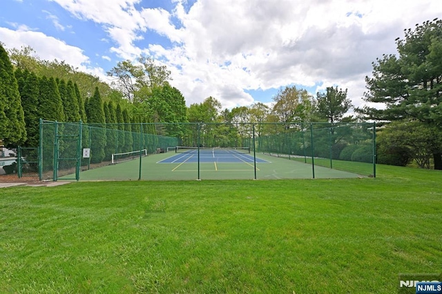 54 Hunter Rd, North Haledon, NJ 07508 - view of tennis court