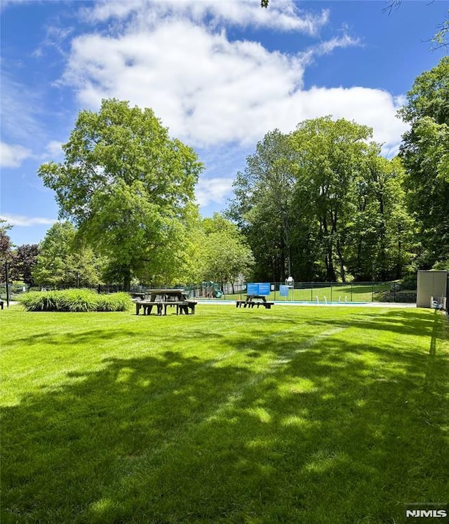 25 Osprey Unit G310, Hackettstown, NJ 07840 - view of community