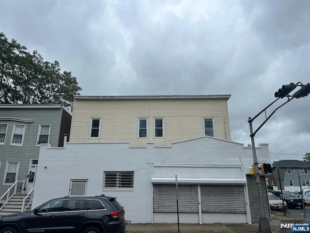 207 Tremont Ave, East Orange, NJ 07018 - view of side of home