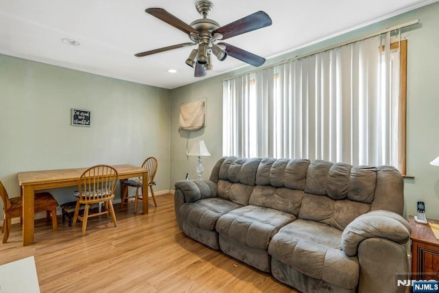 542 3rd Ave, Lyndhurst, NJ 07071 - living room featuring a ceiling fan, plenty of natural light, light wood-type flooring, recessed lighting, and baseboards