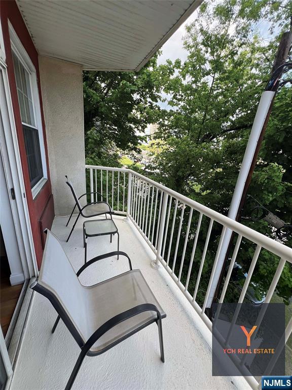 1100 River Rd Unit 206, Edgewater, NJ 07020 - view of balcony