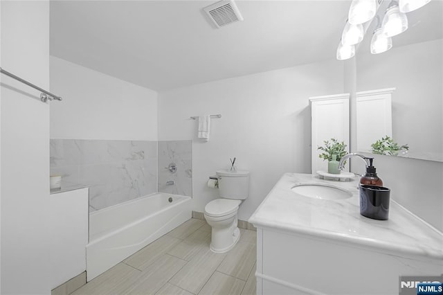 100 Grand Cove Way Unit 2D, Edgewater, NJ 07020 - full bath with vanity, a bathtub, toilet, and baseboards