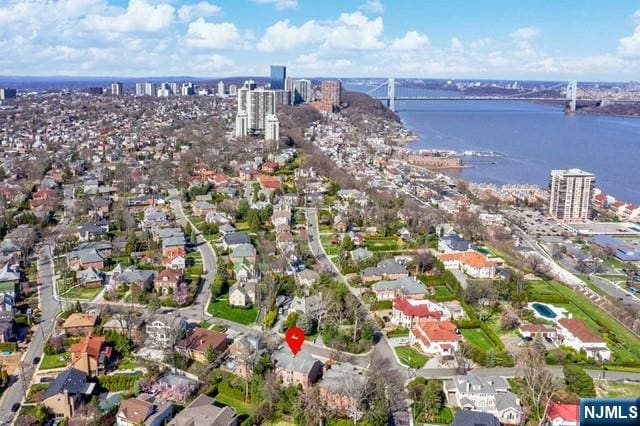 50 Claremont Rd, Fort Lee, NJ 07024 - aerial view of property's location with a notable bridge, a large body of water, and nearby urban area