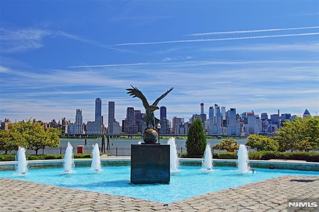 274 Roslyn Ct, West New York, NJ 07093 - view of community featuring a view of skyline
