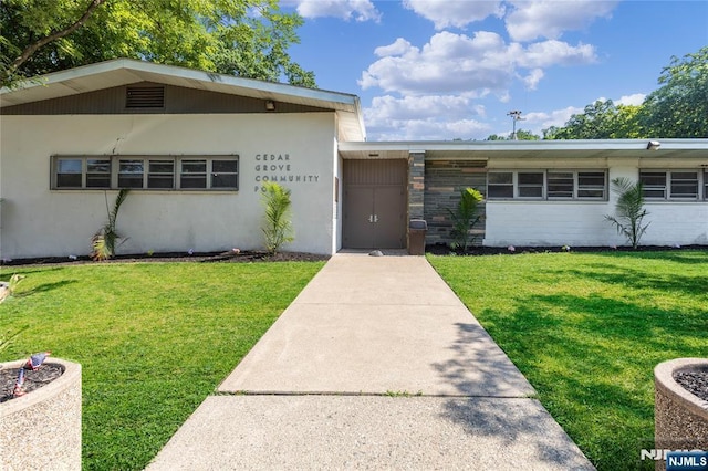 51 Sunrise Ter, Cedar Grove, NJ 07009 - view of front of house with a front yard