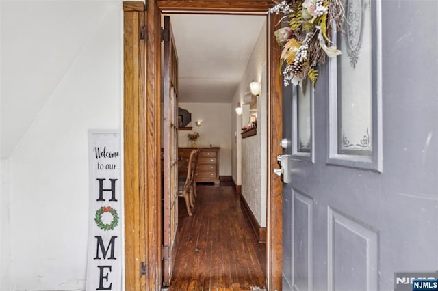 21 Berkeley Ave, Belleville, NJ 07109 - foyer entrance with dark wood finished floors