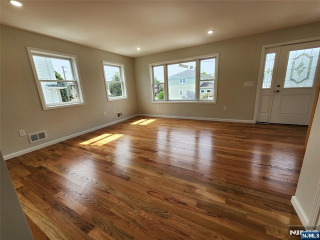 510 Anthony Ct, Lyndhurst, NJ 07071 - entrance foyer featuring healthy amount of natural light, wood finished floors, baseboards, and recessed lighting