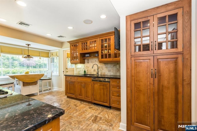 9 Stonewood Pkwy, Verona, NJ 07044 - bar area featuring dishwasher, a sink, recessed lighting, tasteful backsplash, and light stone finish floors