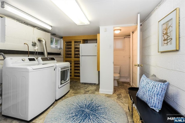 9 Stonewood Pkwy, Verona, NJ 07044 - washroom featuring washer and dryer
