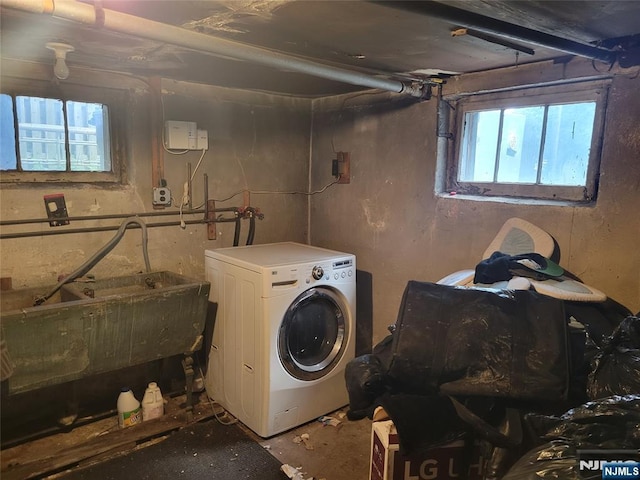 55 James, Bloomfield, NJ 07003 - basement featuring washer / dryer and a sink