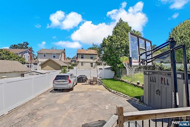 107 Elm St, West Orange, NJ 07052 - view of yard featuring a residential view