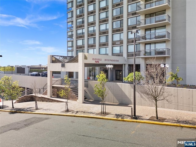 200 Old Palisade Rd Unit 18-H, Fort Lee, NJ 07024 - view of apartment building / complex
