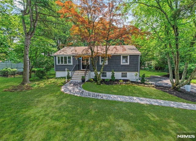 104 Myrtle Ave, Ramsey, NJ 07446 - ranch-style home featuring a front lawn